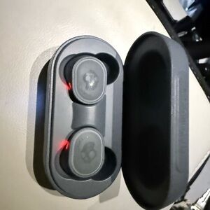 Skullcandy Grey Earbud Headphones